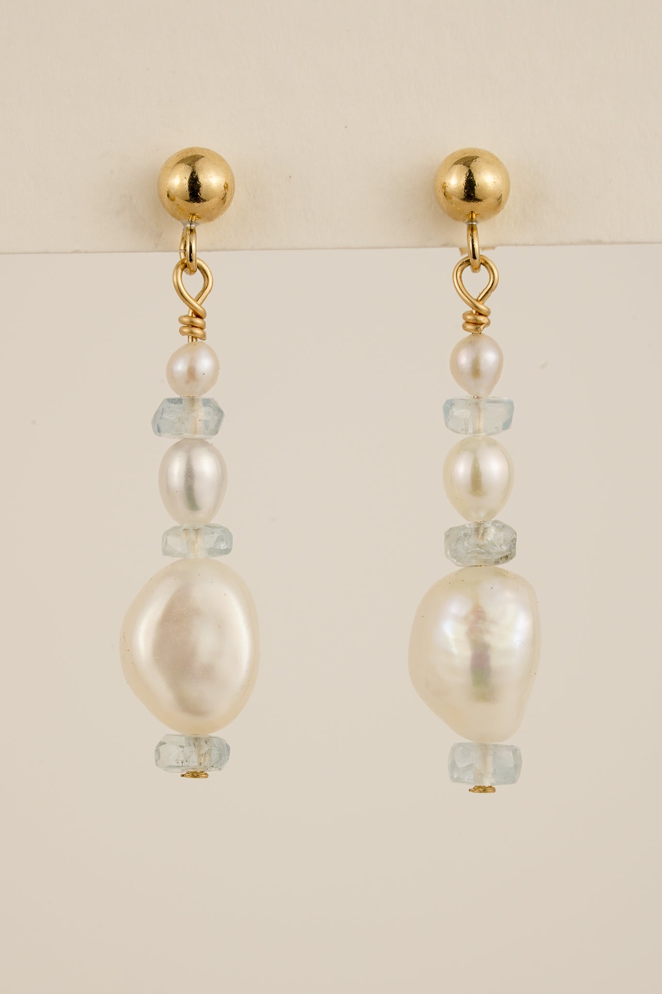 Pearl & aquamarine studs - gold-filled