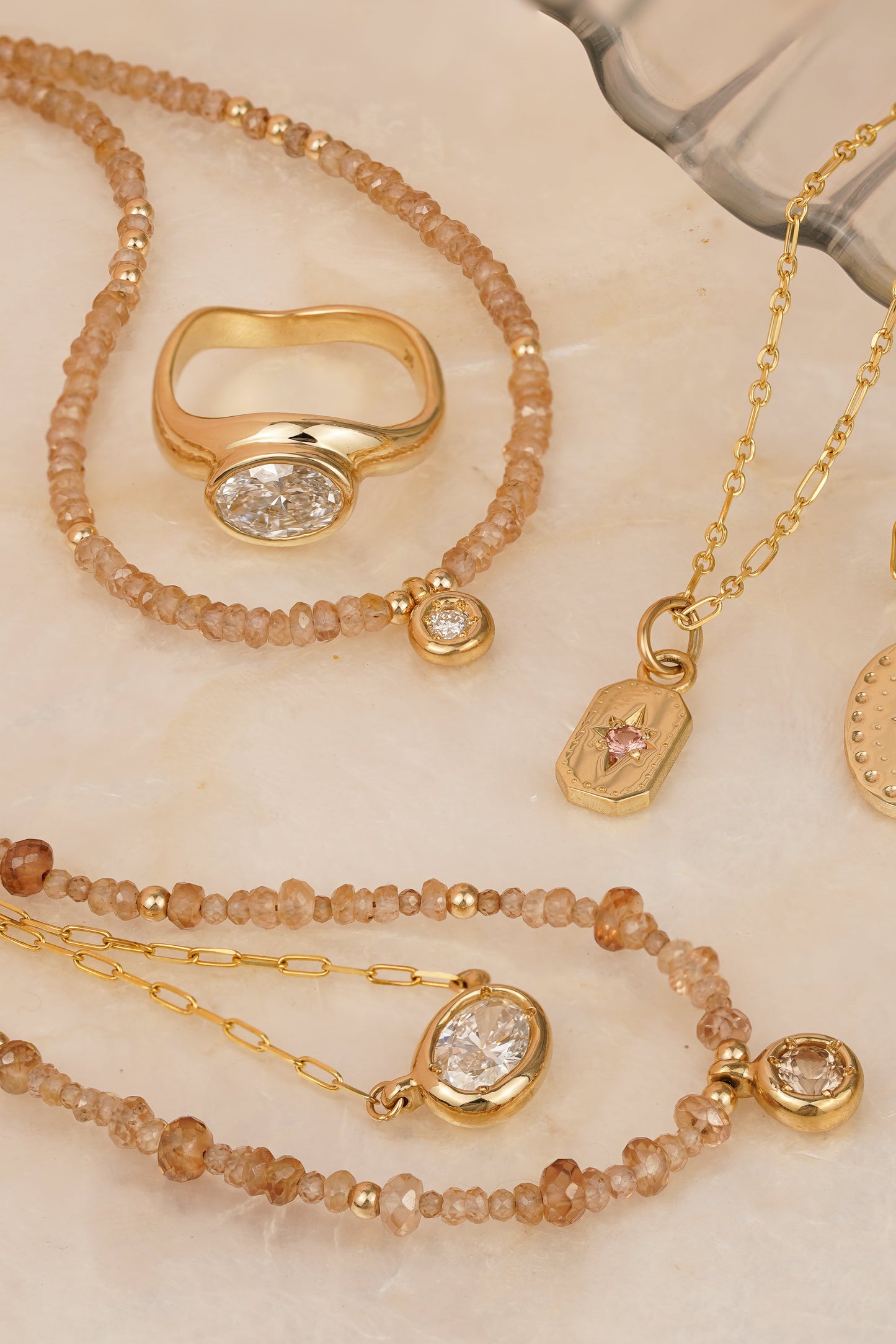 Solid gold champagne zircon beaded necklace with diamond pendant