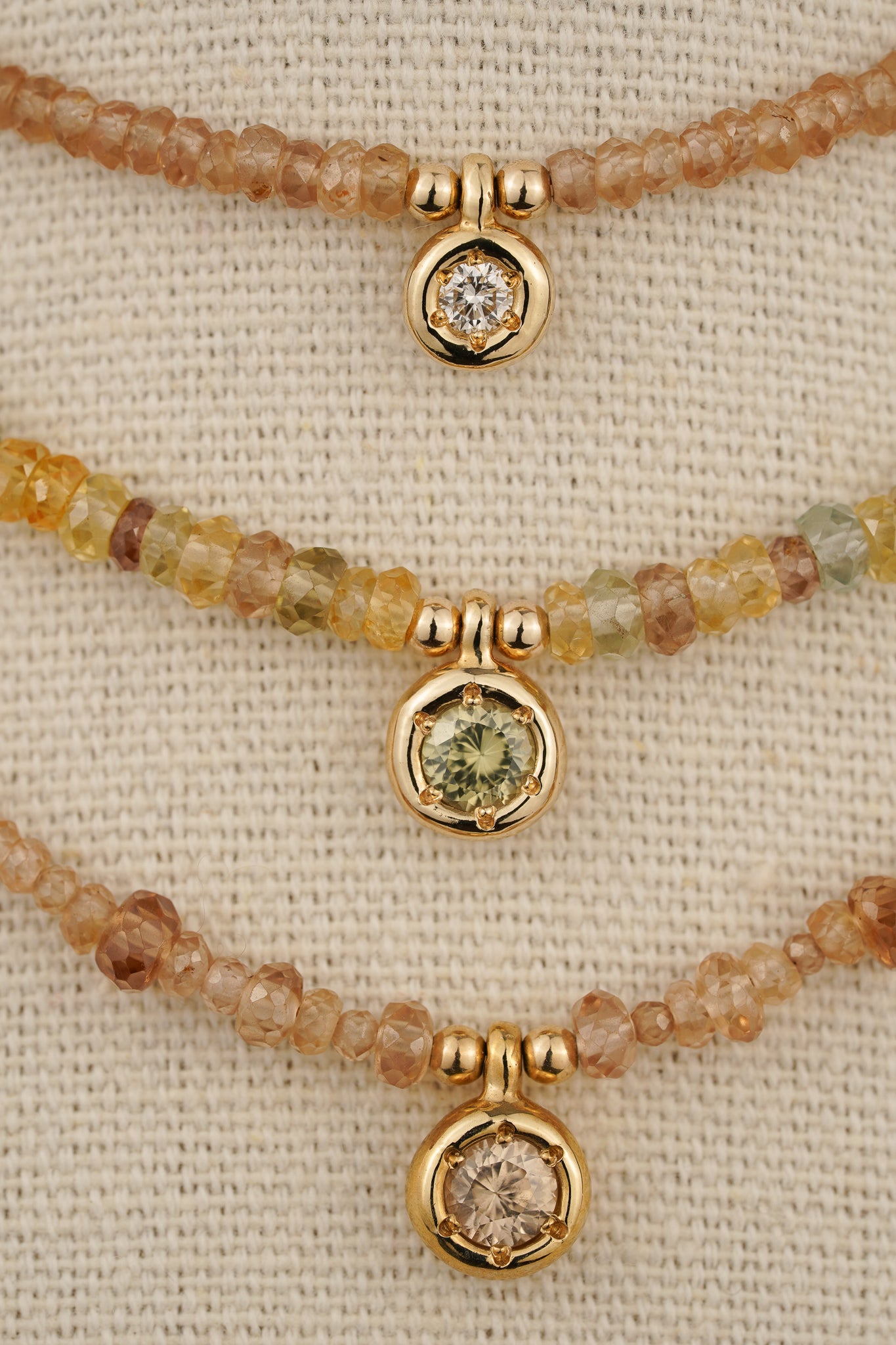 Solid gold champagne zircon beaded necklace with diamond pendant