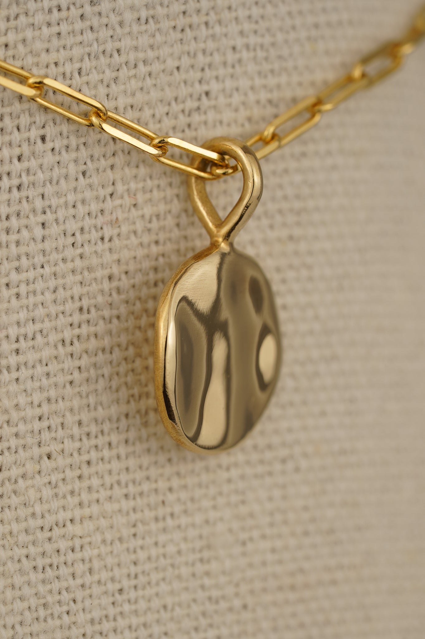 Solid gold round wave pendant - Ready to ship