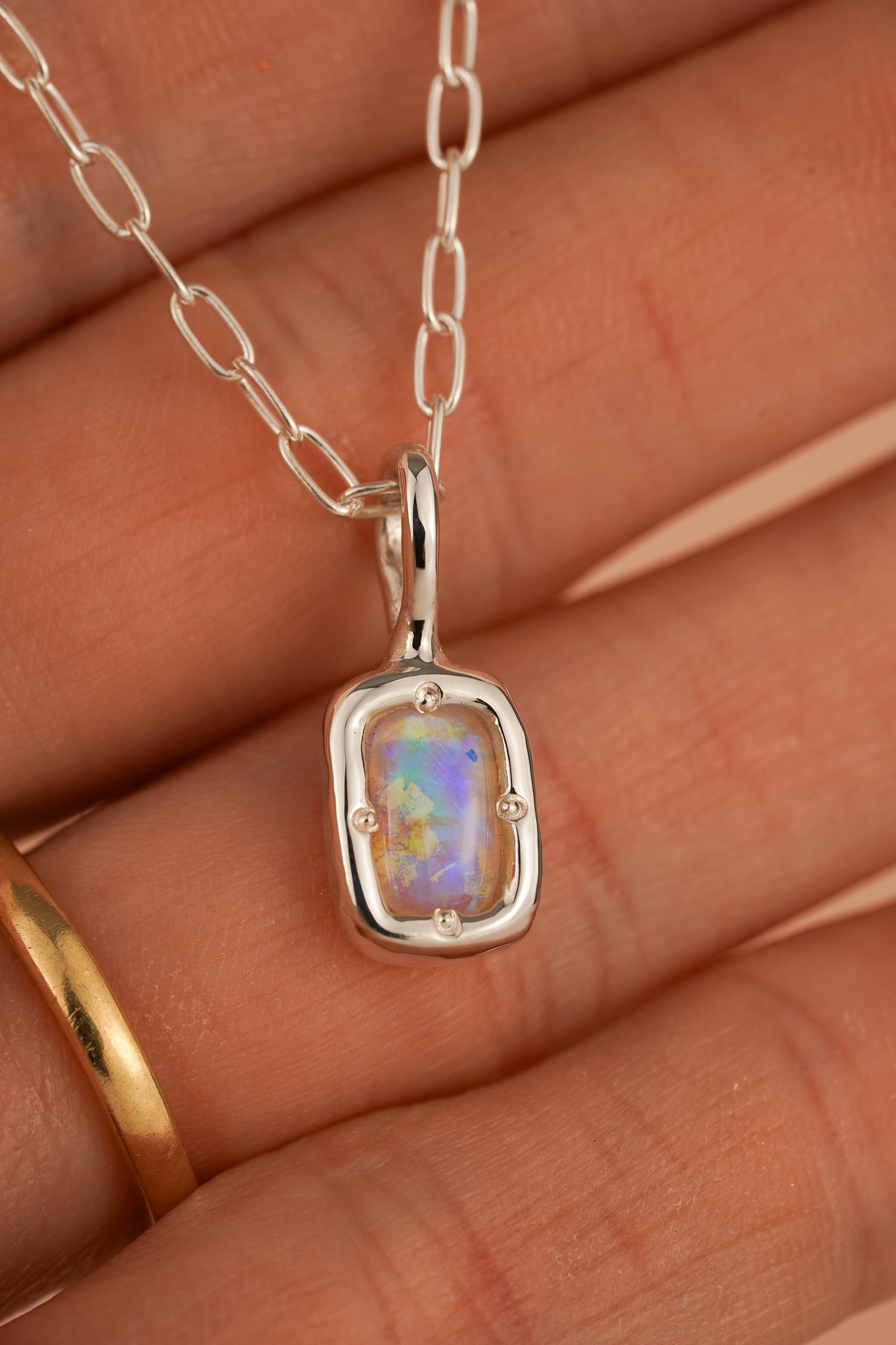 Crystal opal pendant