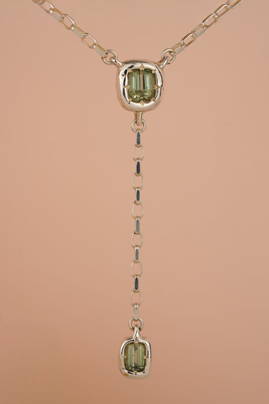 Green tourmaline lariat necklace - silver