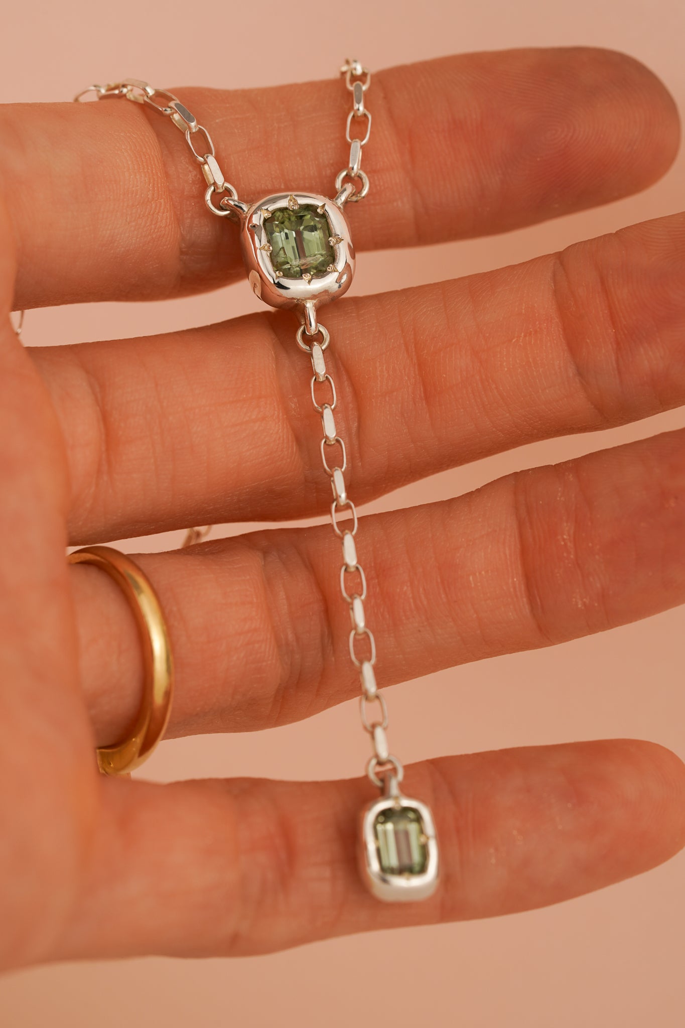 Green tourmaline lariat necklace - silver