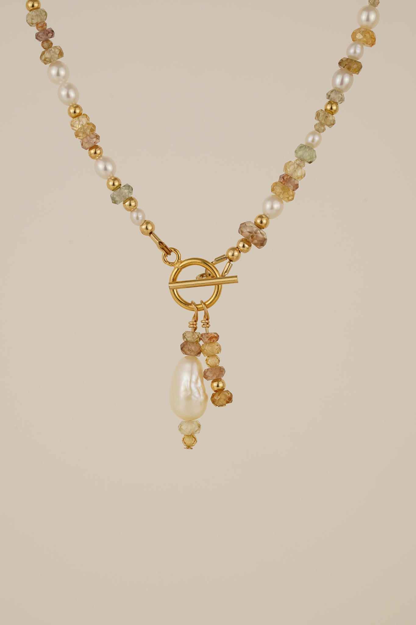 Pearl & mixed zircon with toggle clasp and pendants - gold