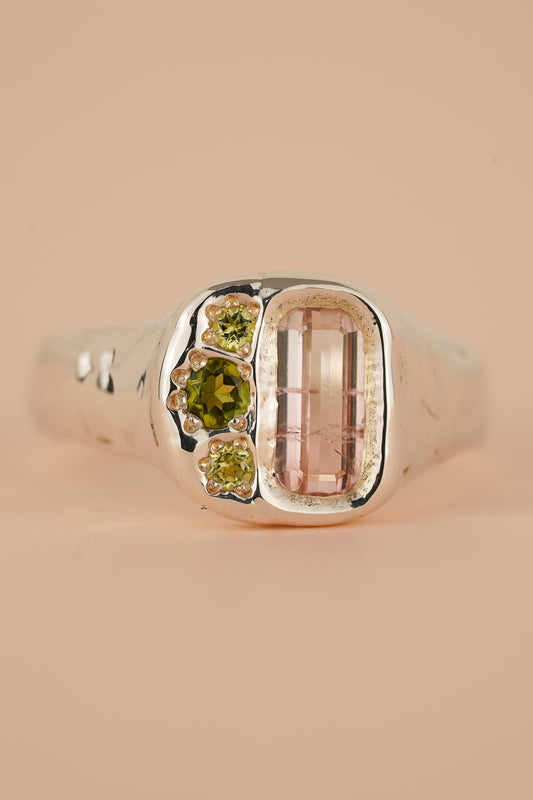 Tourmaline & peridot signet ring