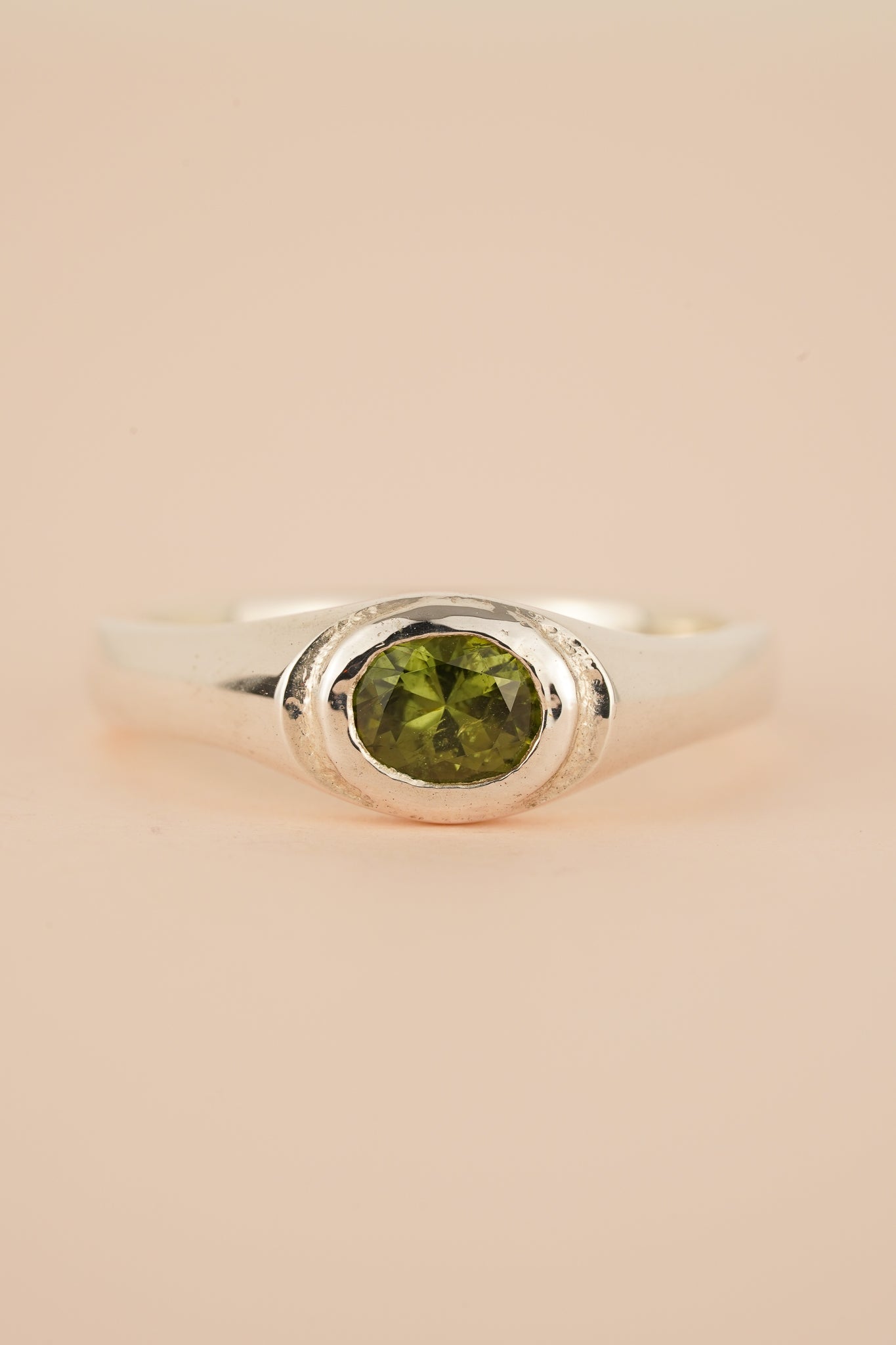 Green Australian sapphire ring