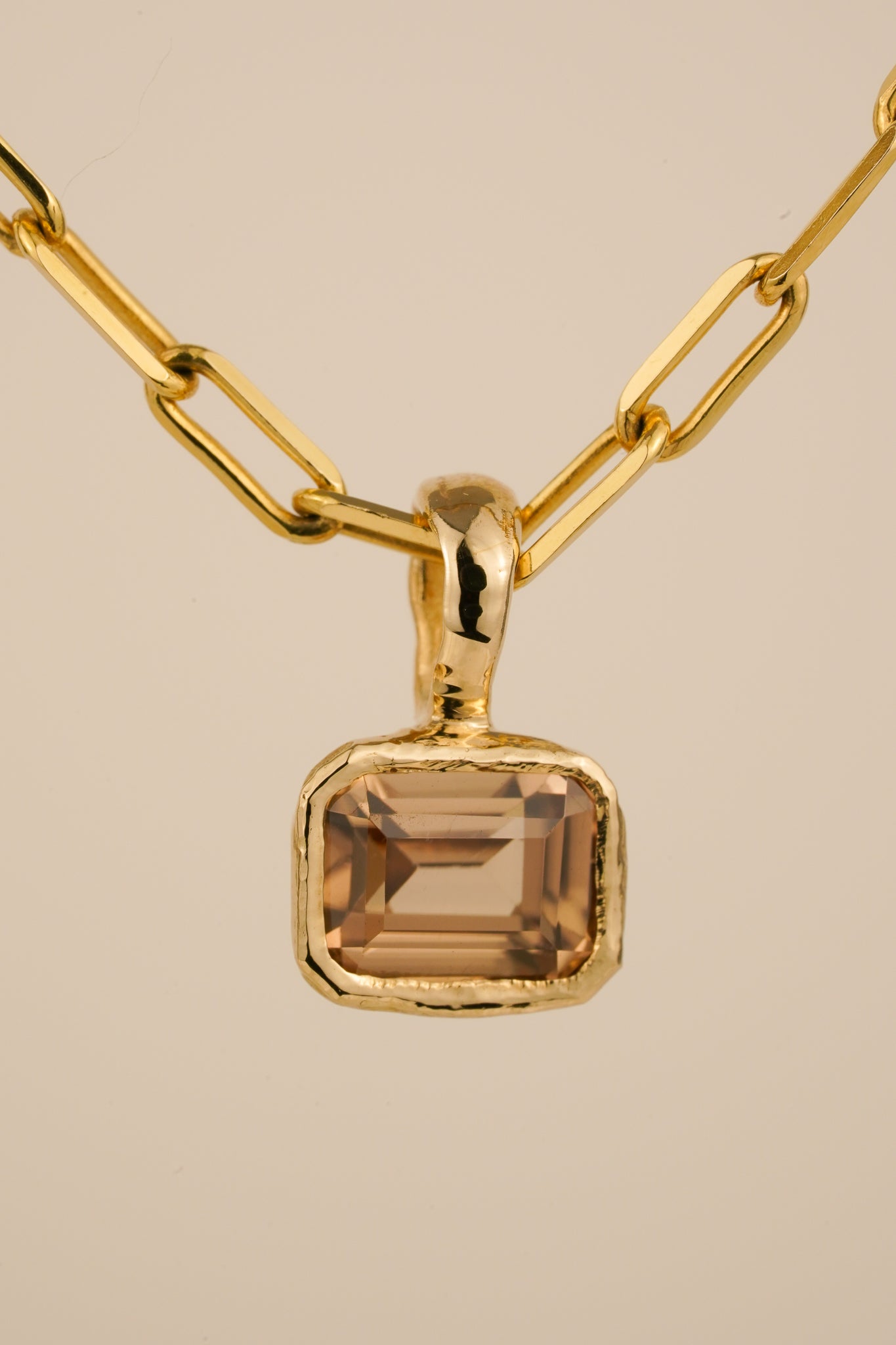Solid gold champagne zircon pendant