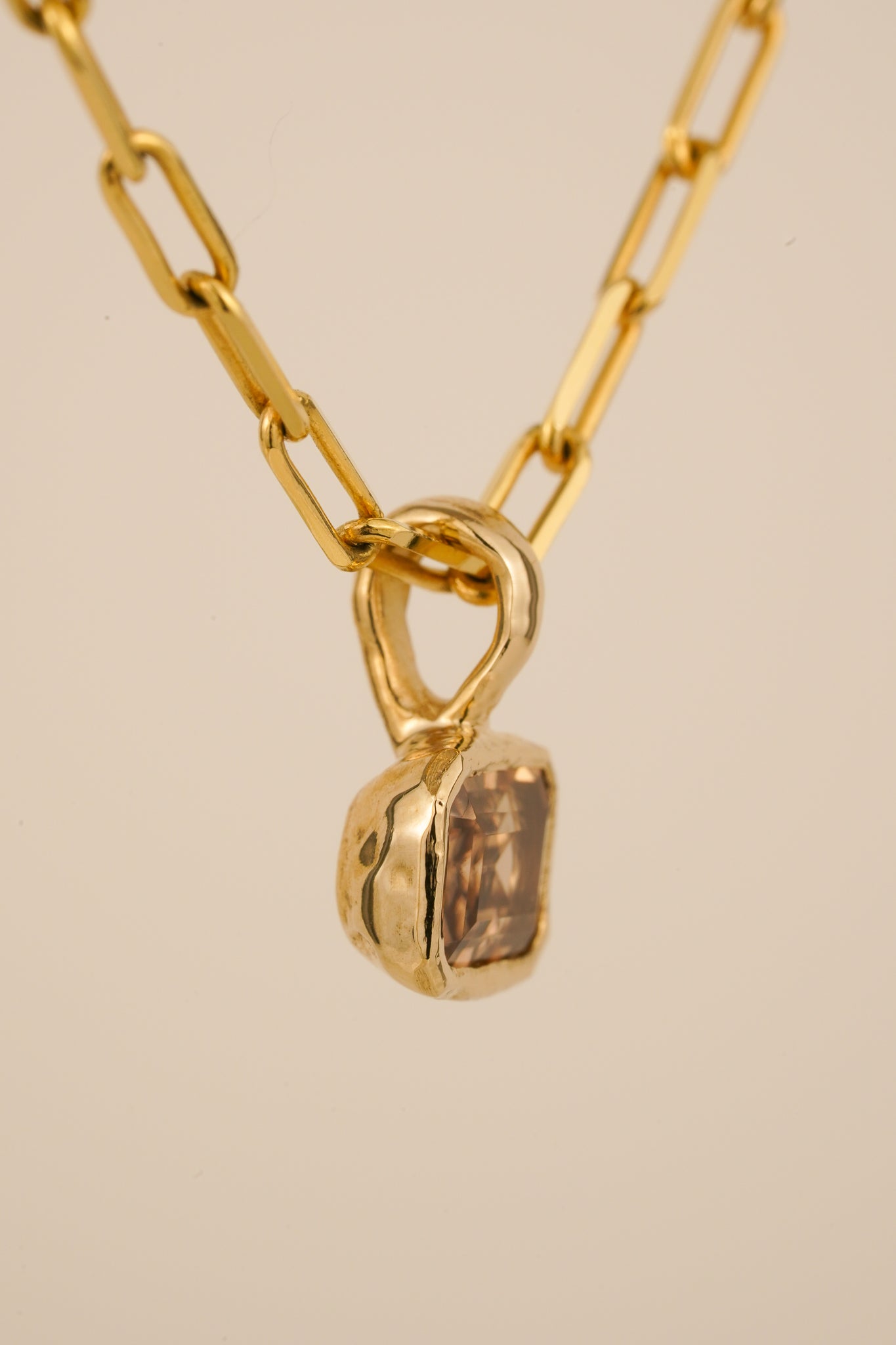 Solid gold champagne zircon pendant