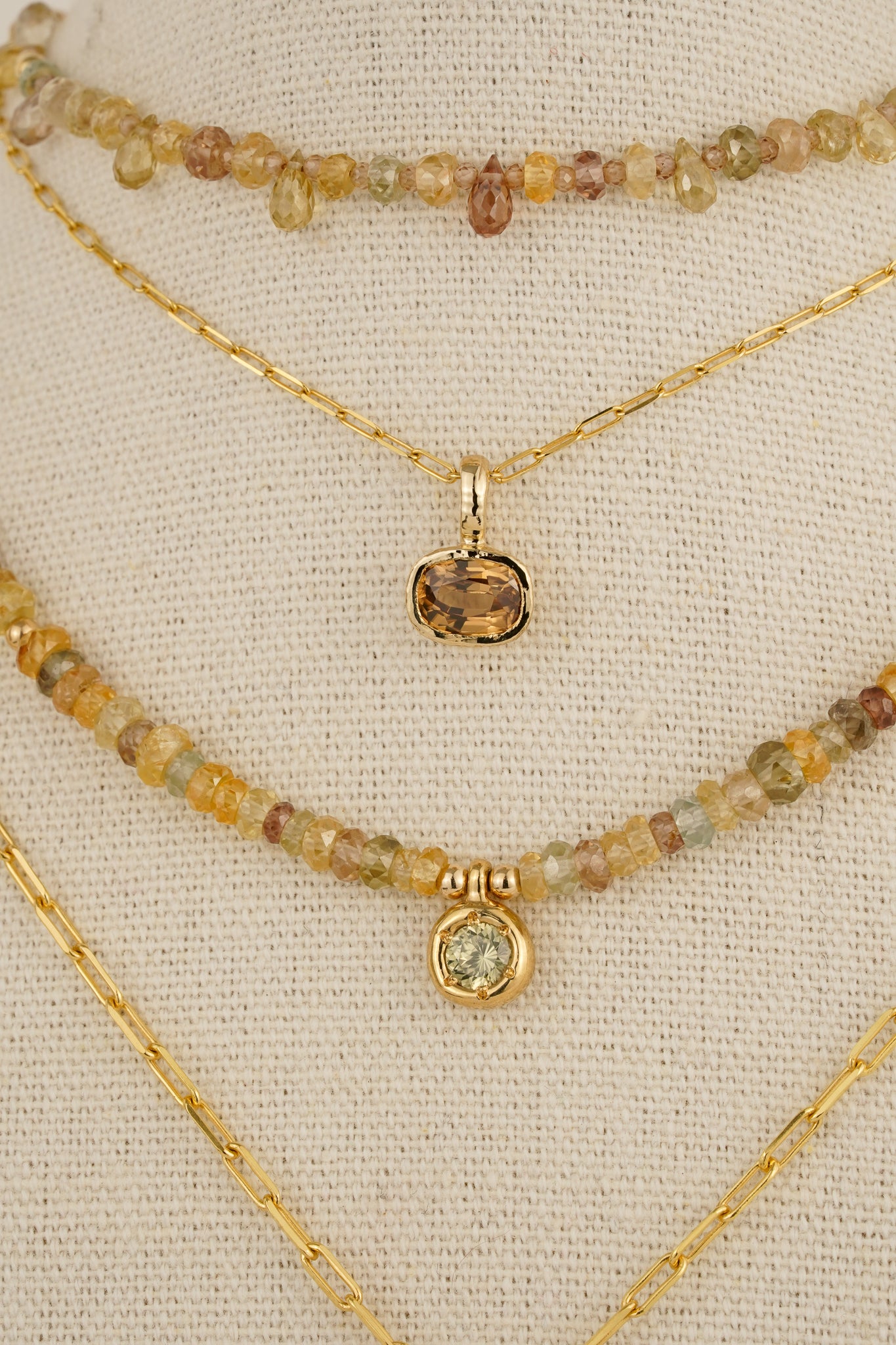 Solid gold whisky brown zircon pendant