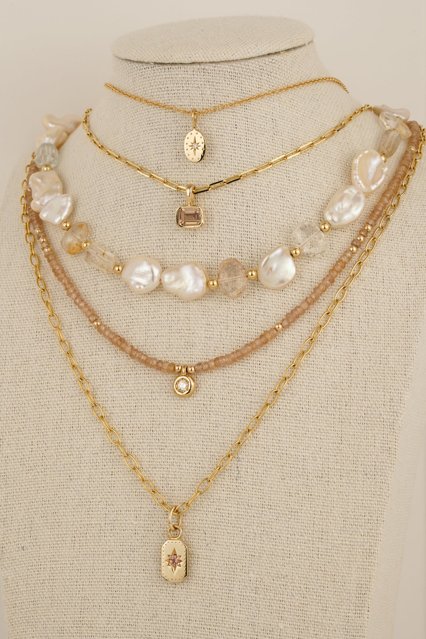 Solid gold champagne zircon pendant