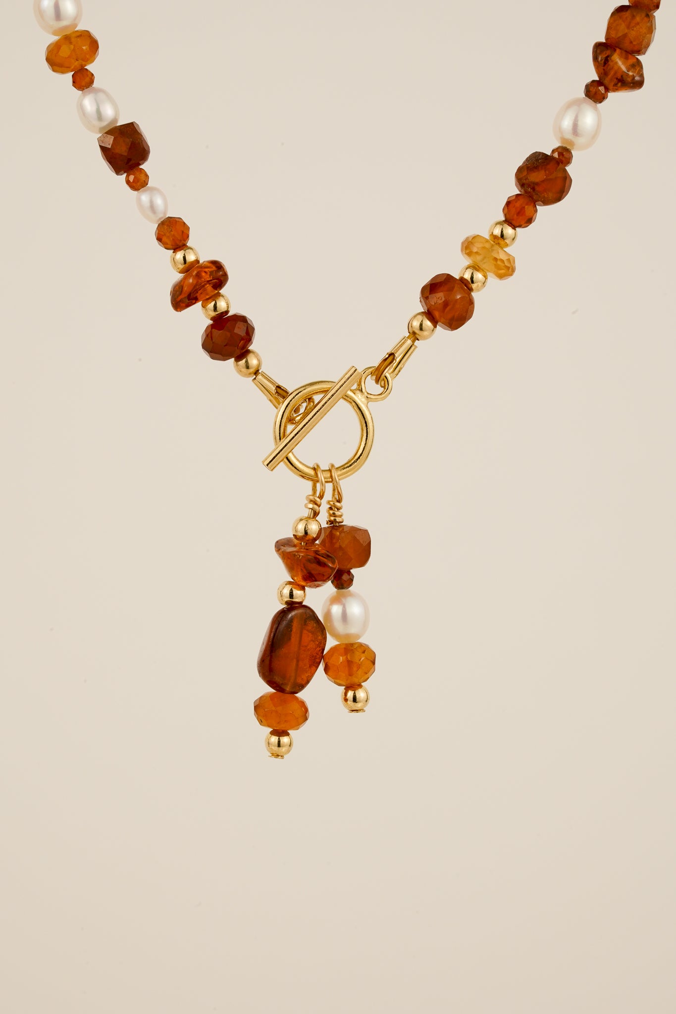 Pearl & garnet toggle necklace - gold