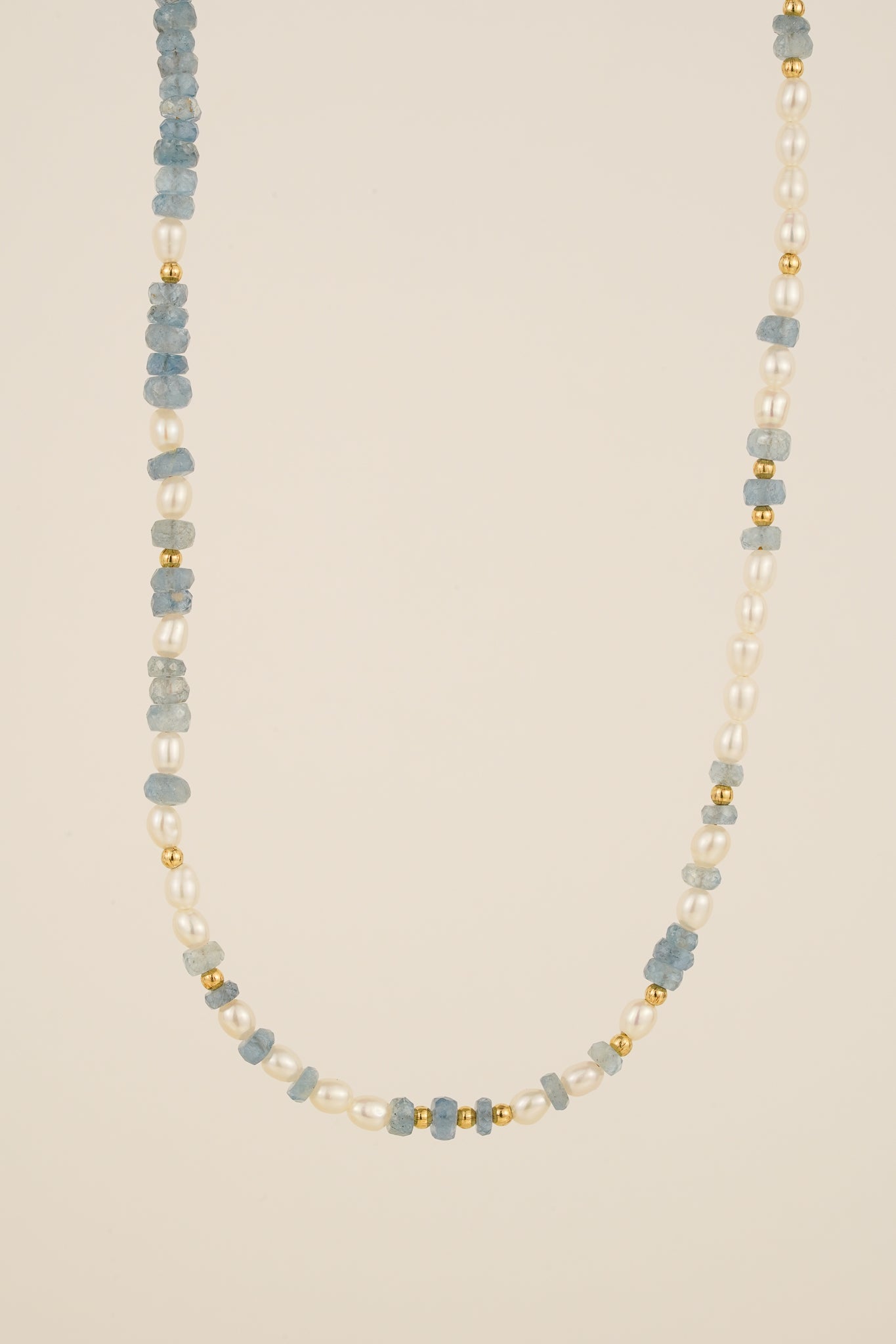Aquamarine & pearl beaded necklace - gold