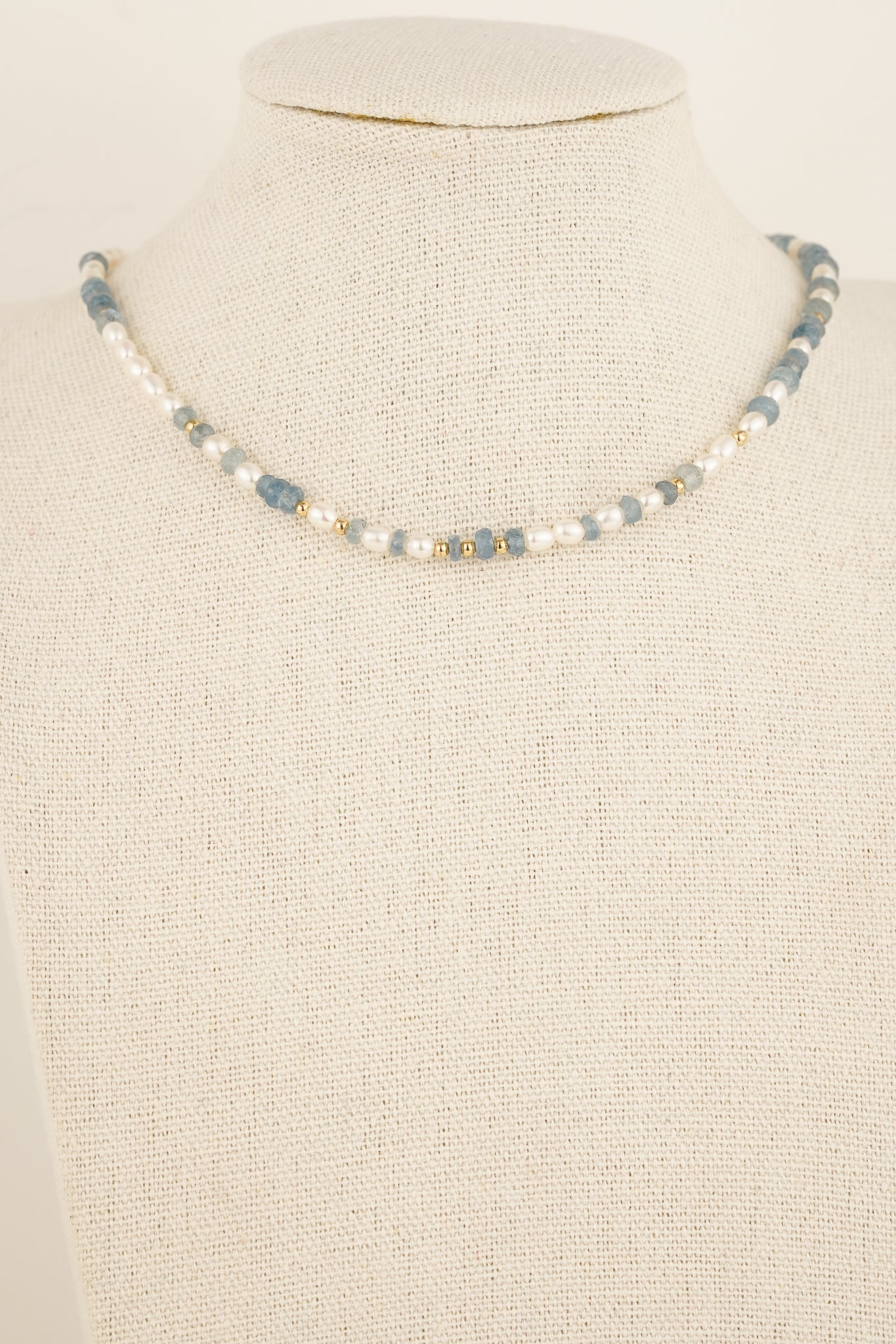 Aquamarine & pearl beaded necklace - gold