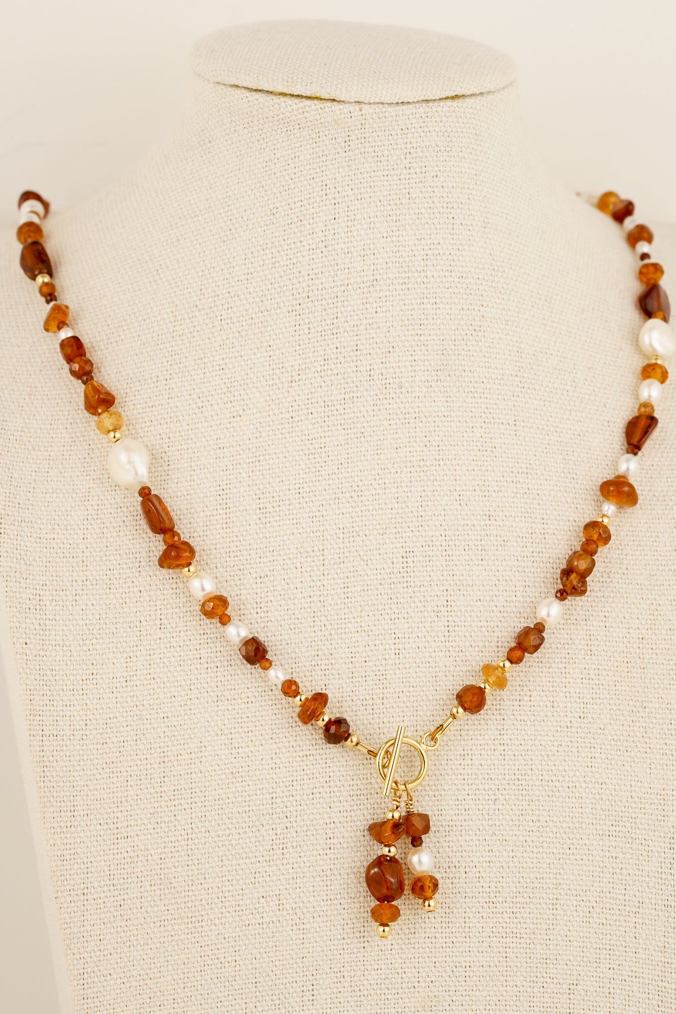 Pearl & garnet toggle necklace - gold