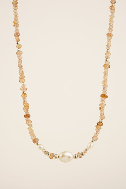 Champagne zircon beaded necklace with pearl centrepiece - silver