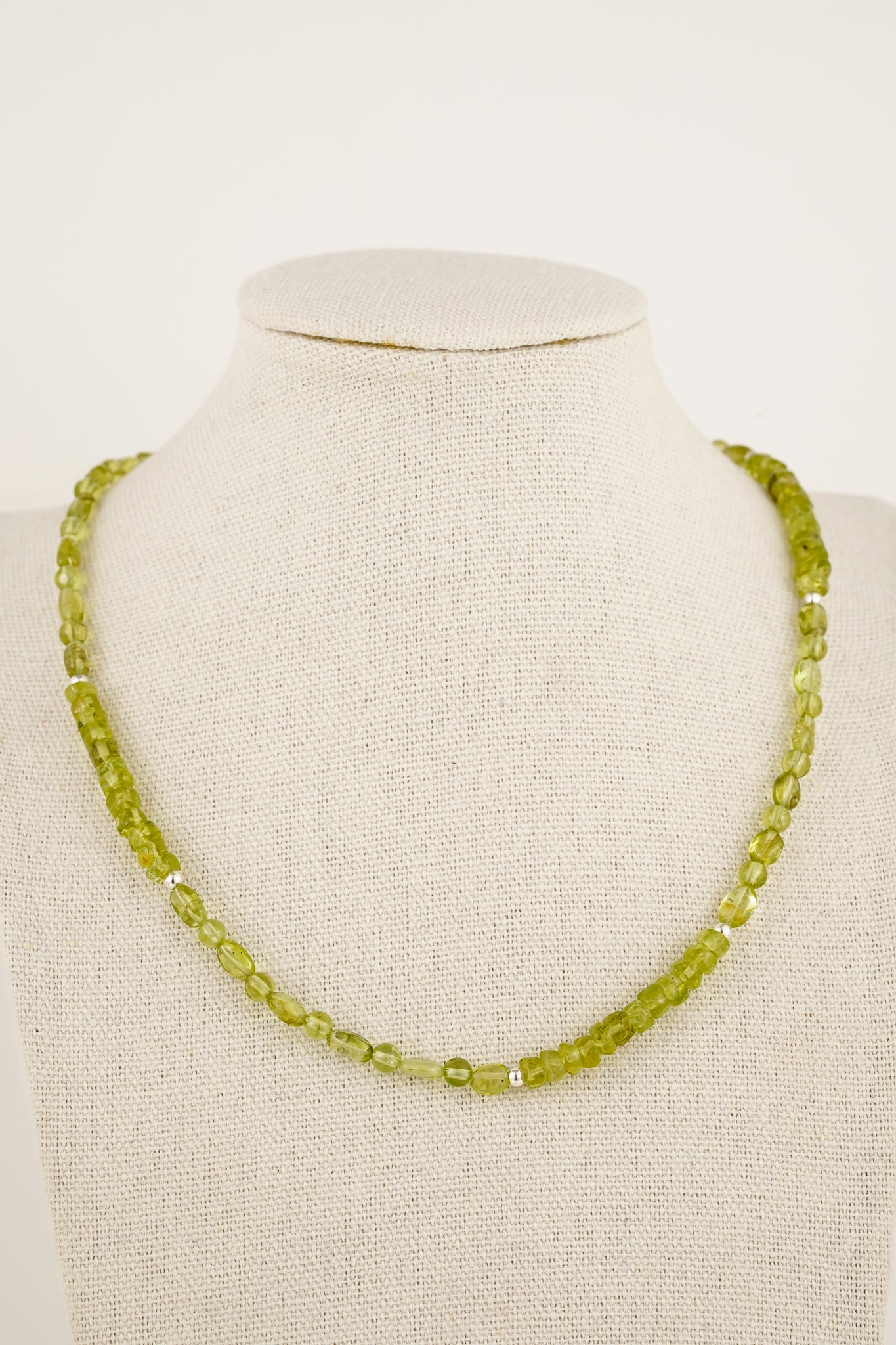 Mixed shape peridot beaded necklace - silver