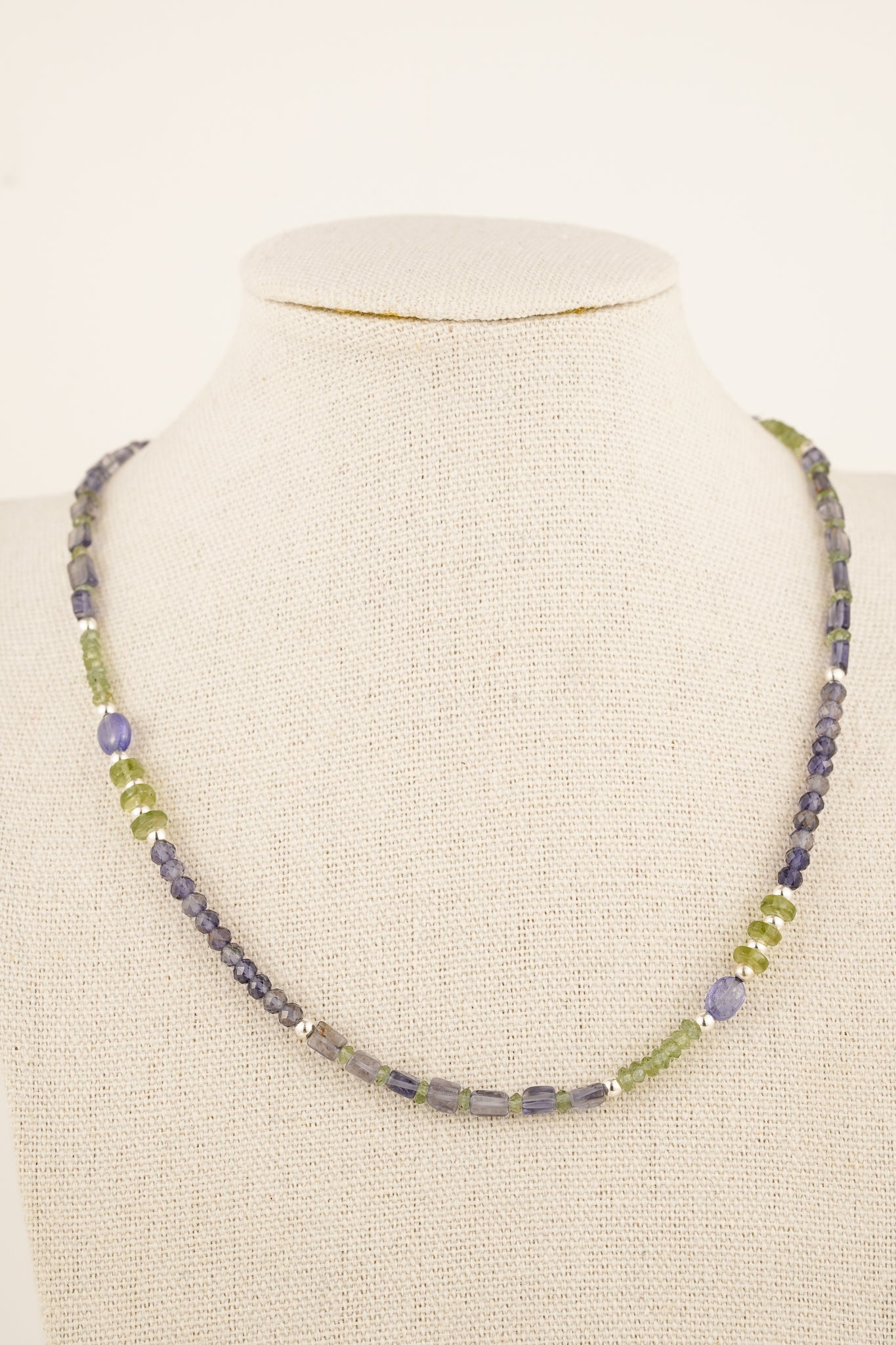 Peridot, iolite & apatite beaded necklace