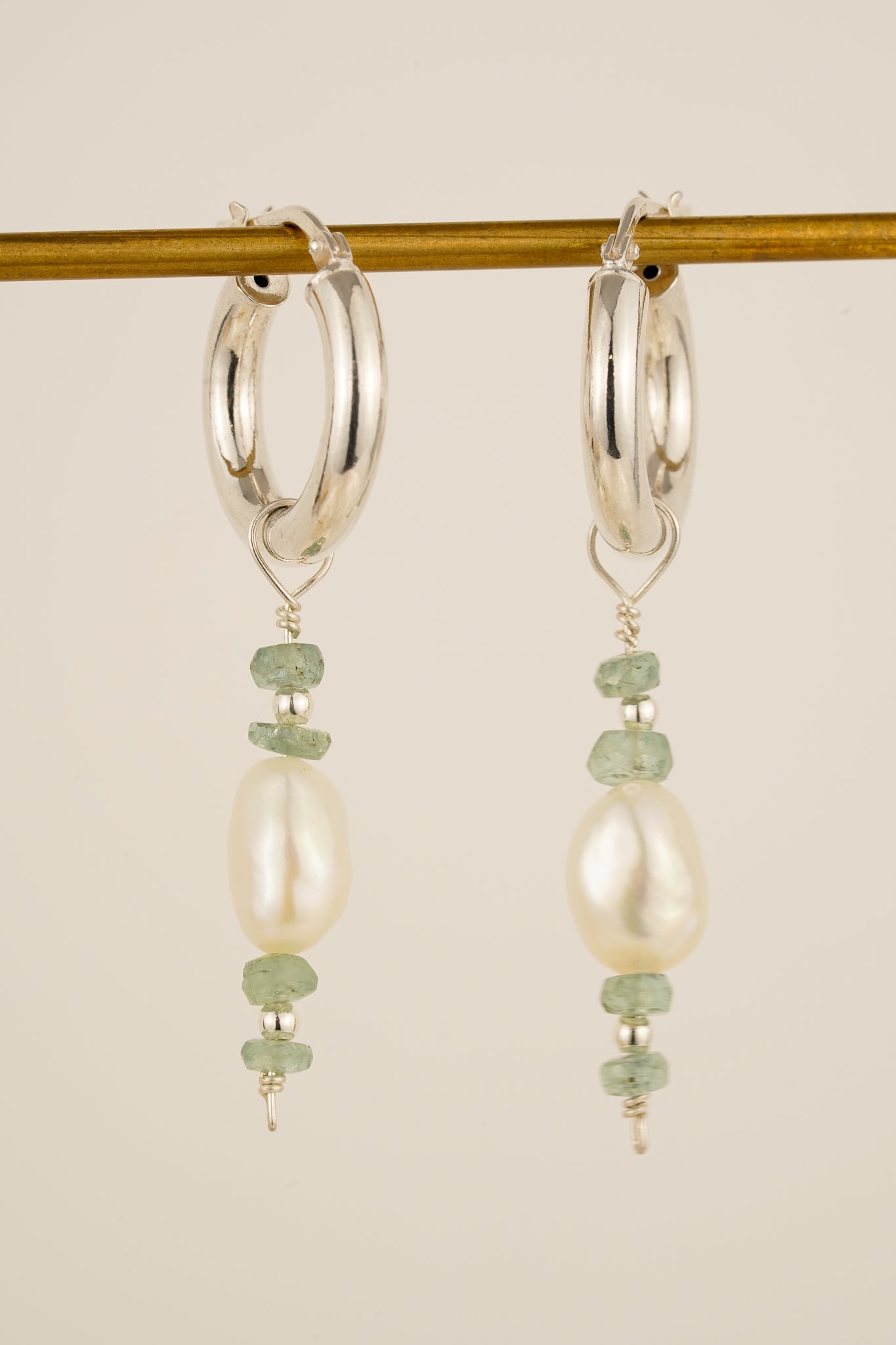 Seafoam tourmaline & pearl hoop earrings - silver