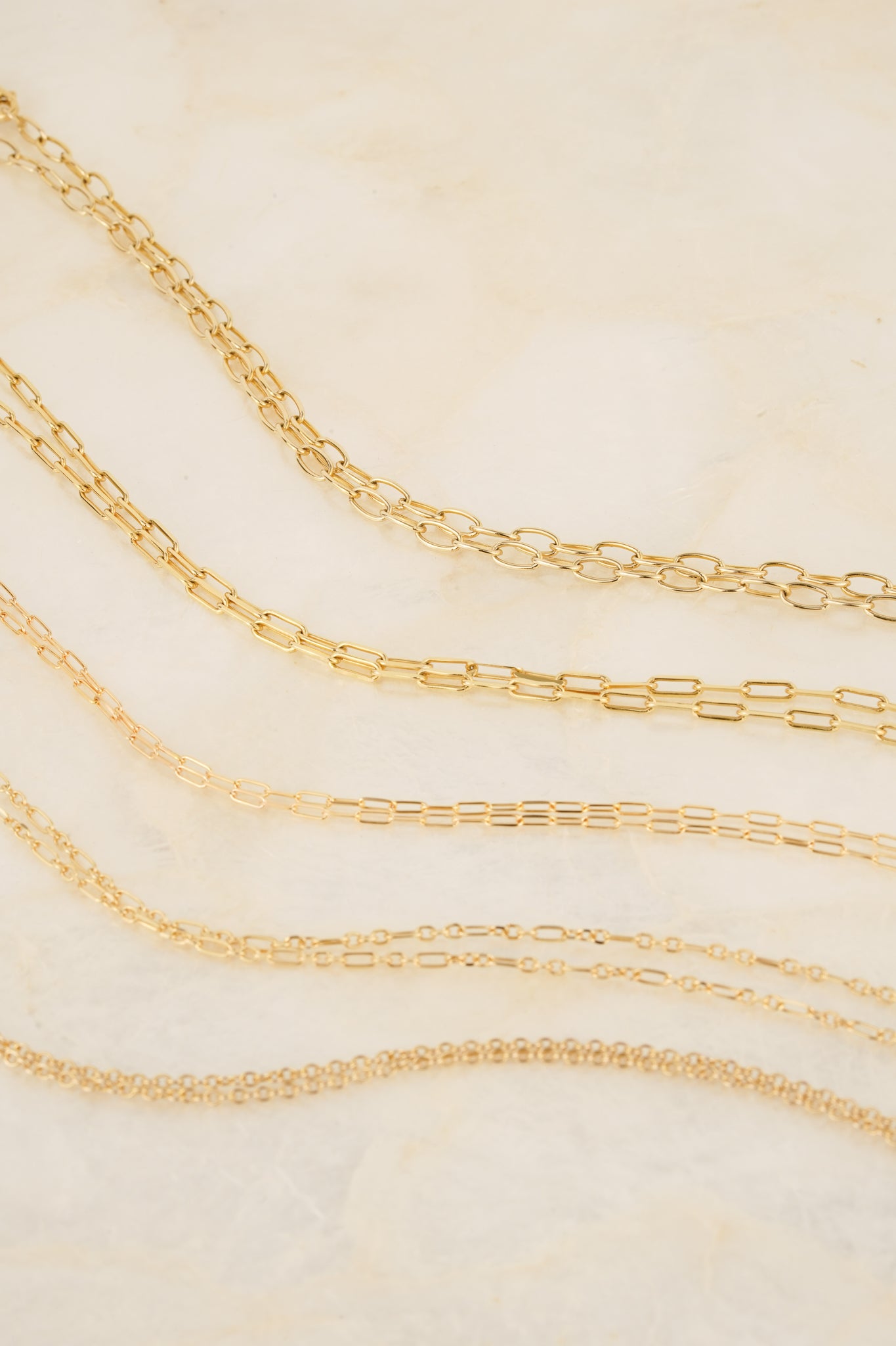 Solid gold chain - 2.5mm oval paperclip - 45cm