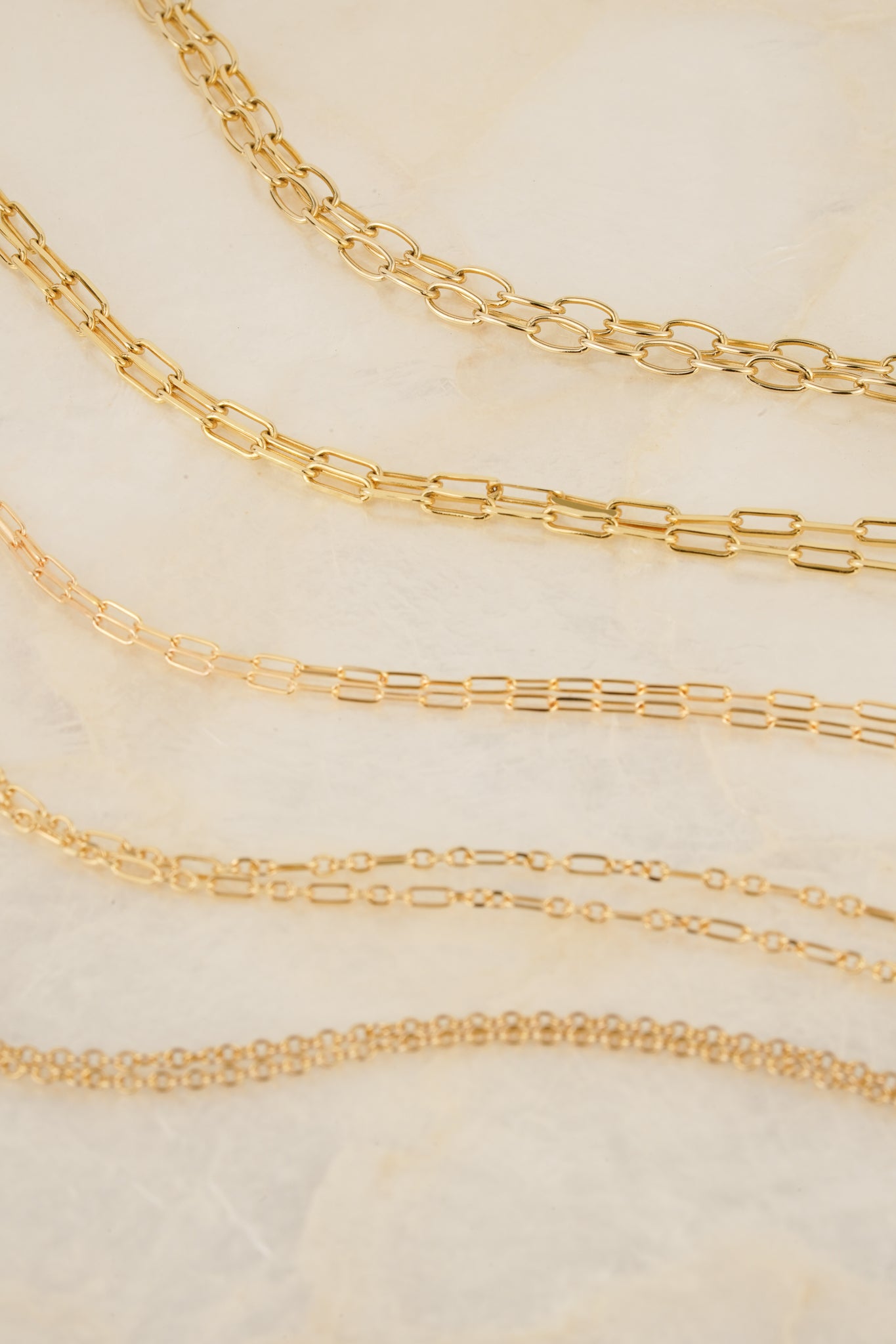 Solid gold chain - 2.5mm oval paperclip - 45cm