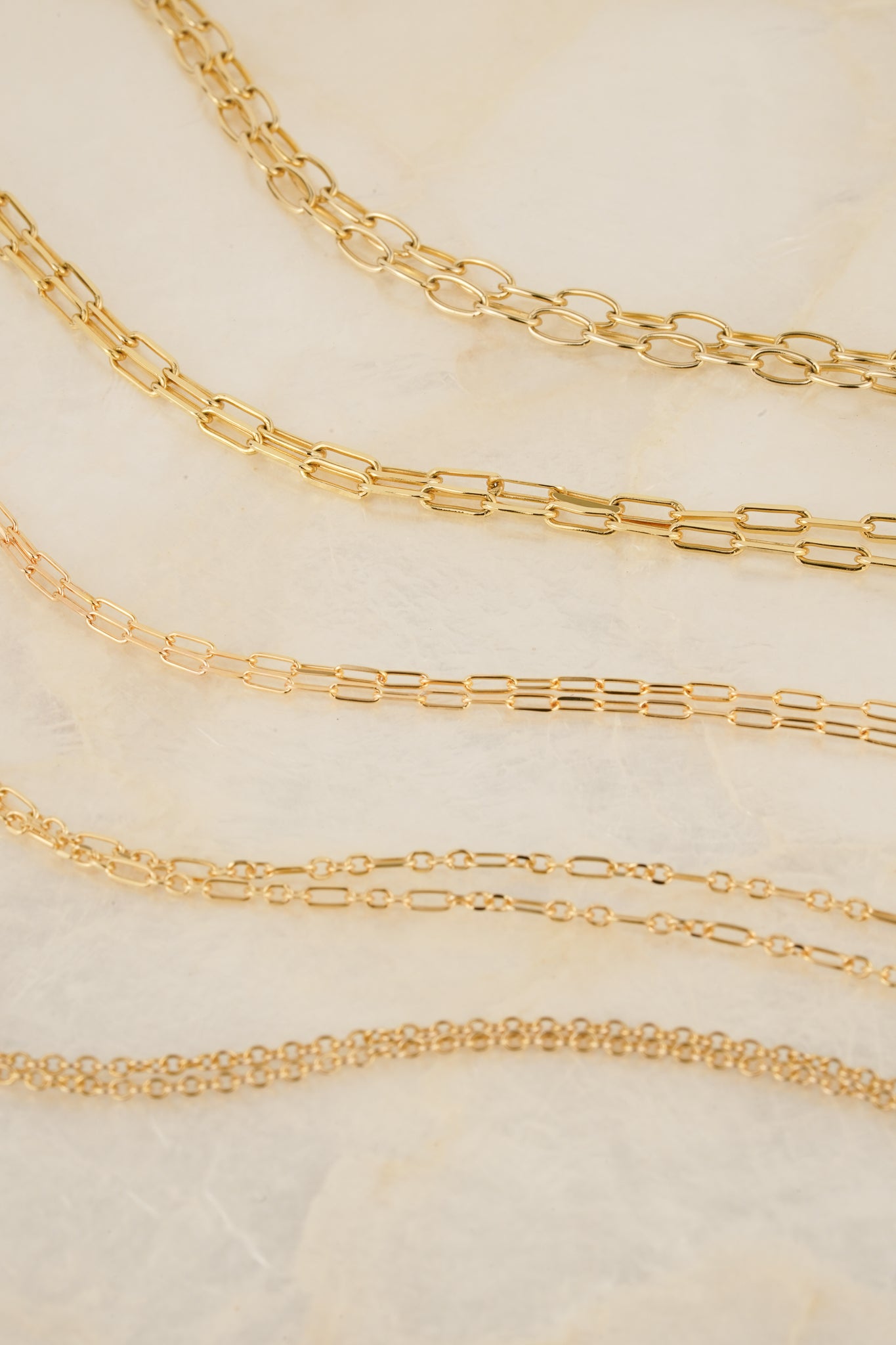 Solid gold chain - 2.1mm hammered paperclip - 45cm