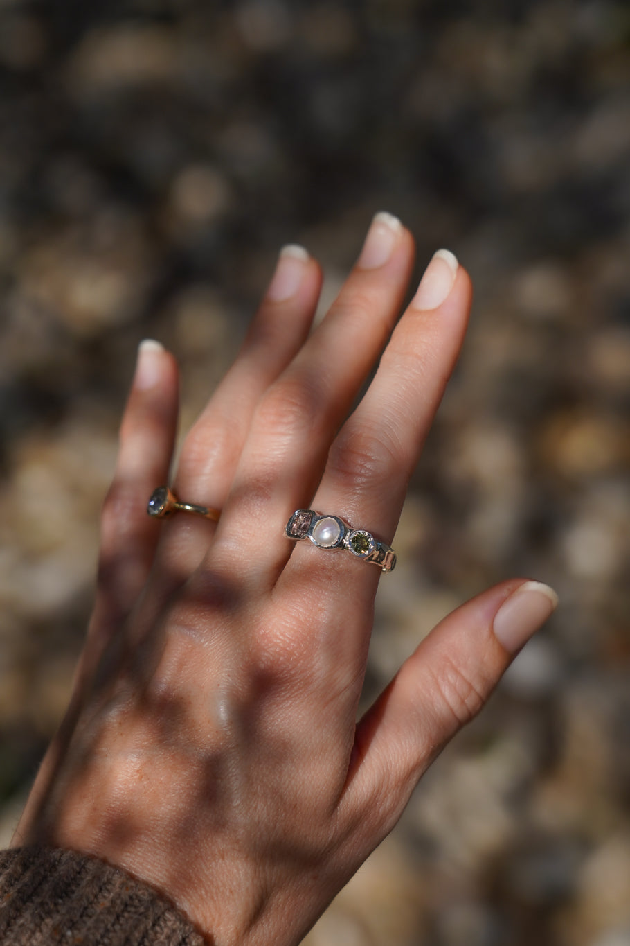Tourmaline & pearl ring band