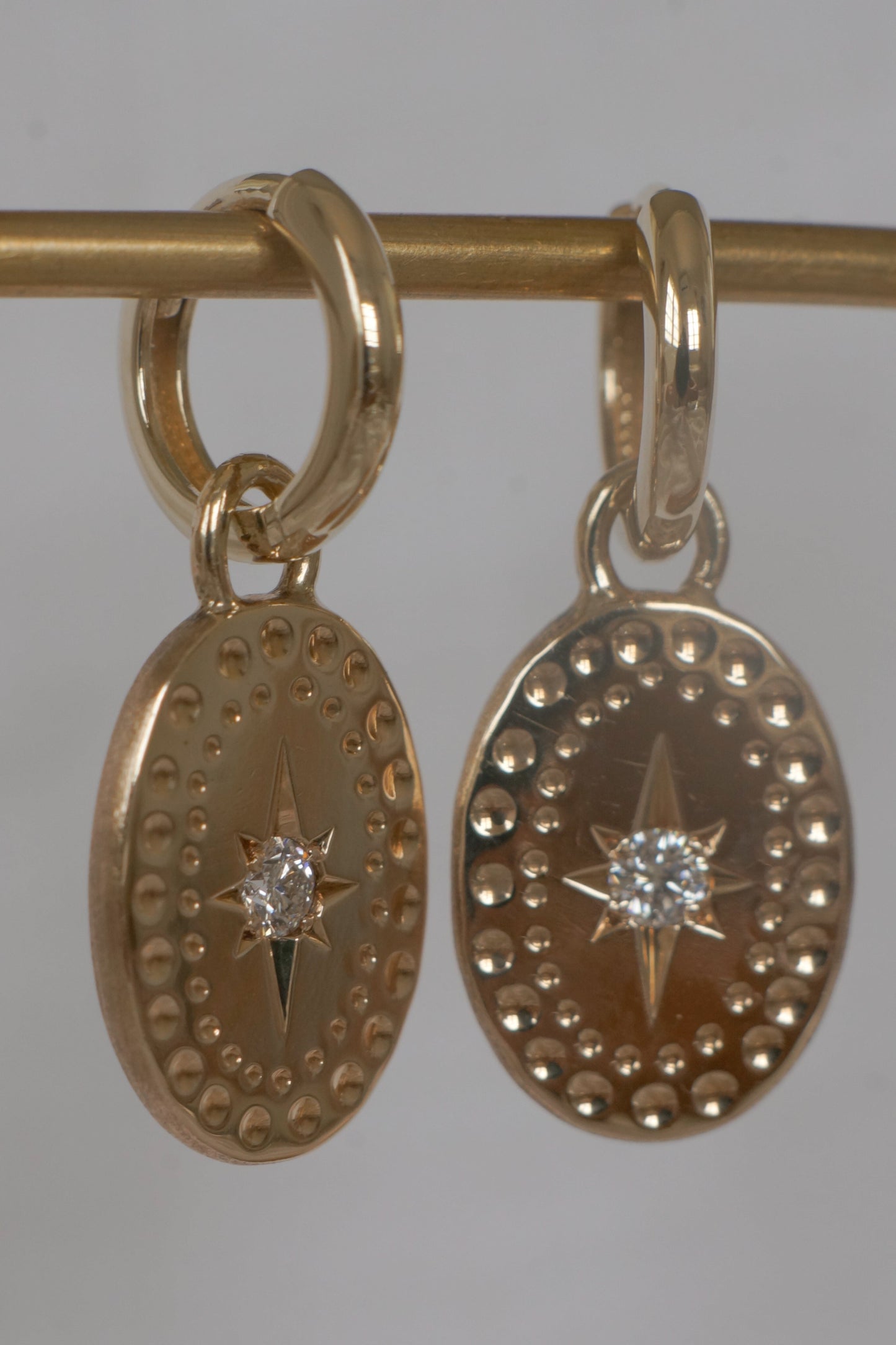 Solid gold huggies - round