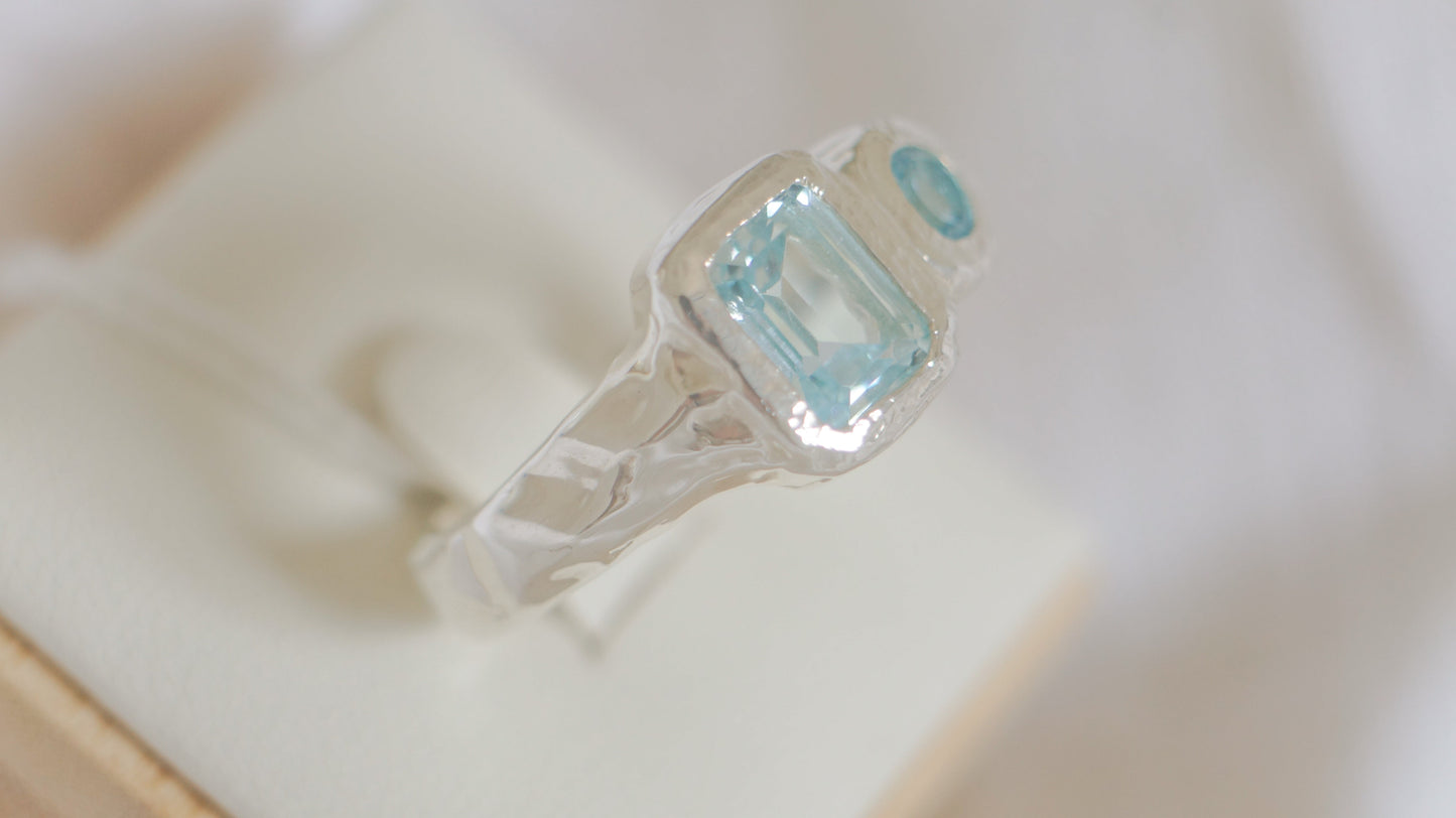 Blue topaz two stone ring - silver
