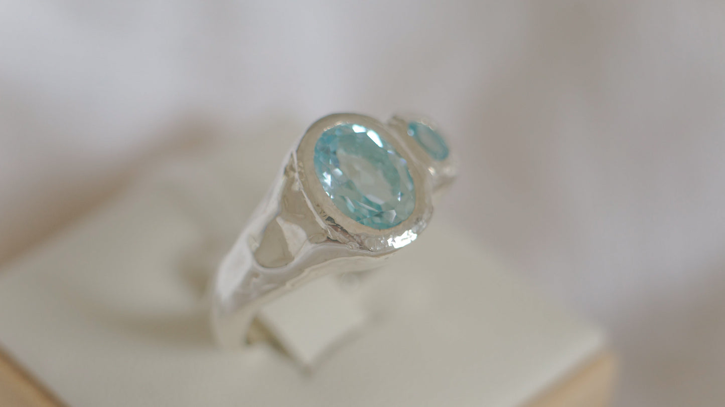 Blue topaz two stone ring - silver