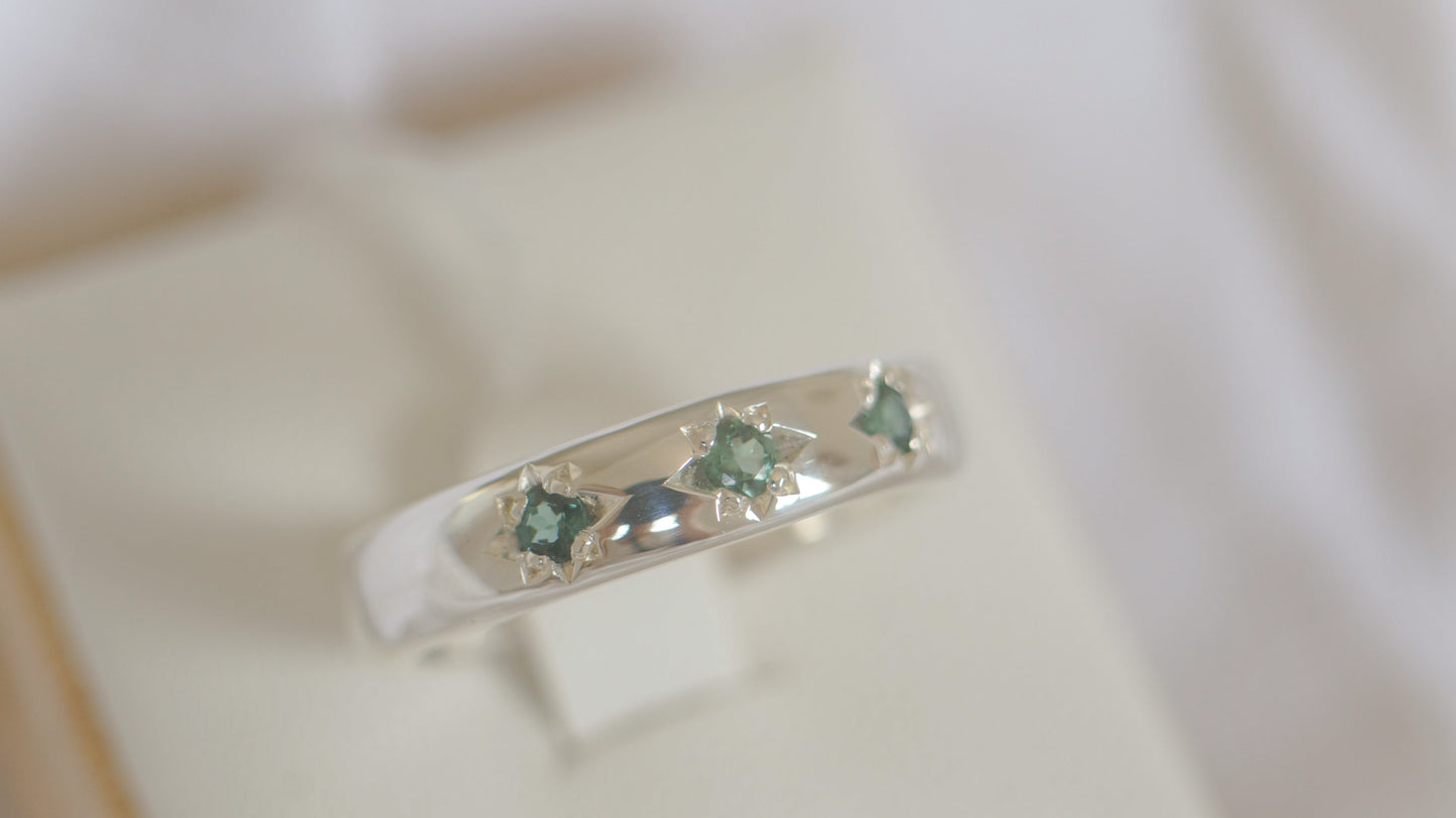 Teal tourmaline three stone band - silver
