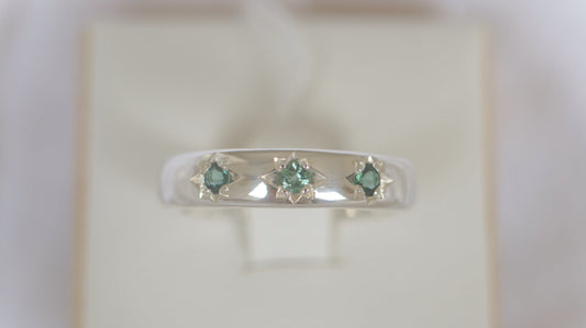 Teal tourmaline three stone band - silver