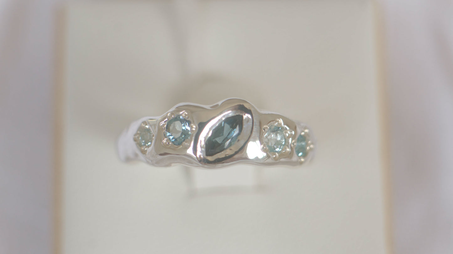 Blue topaz five stone band - silver
