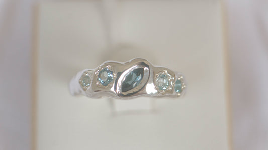 Blue topaz five stone band - silver