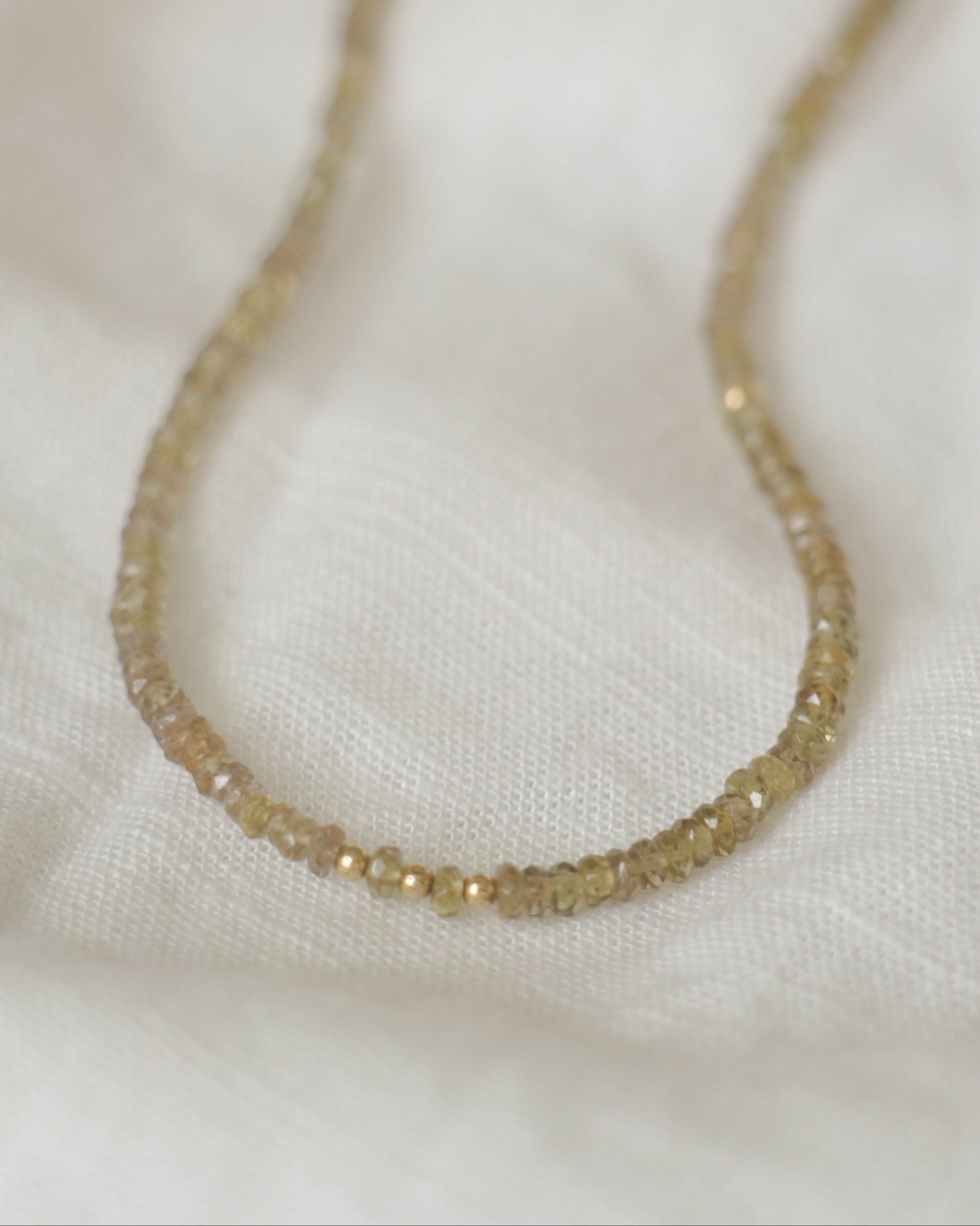 Colour-change garnet beaded necklace - gold