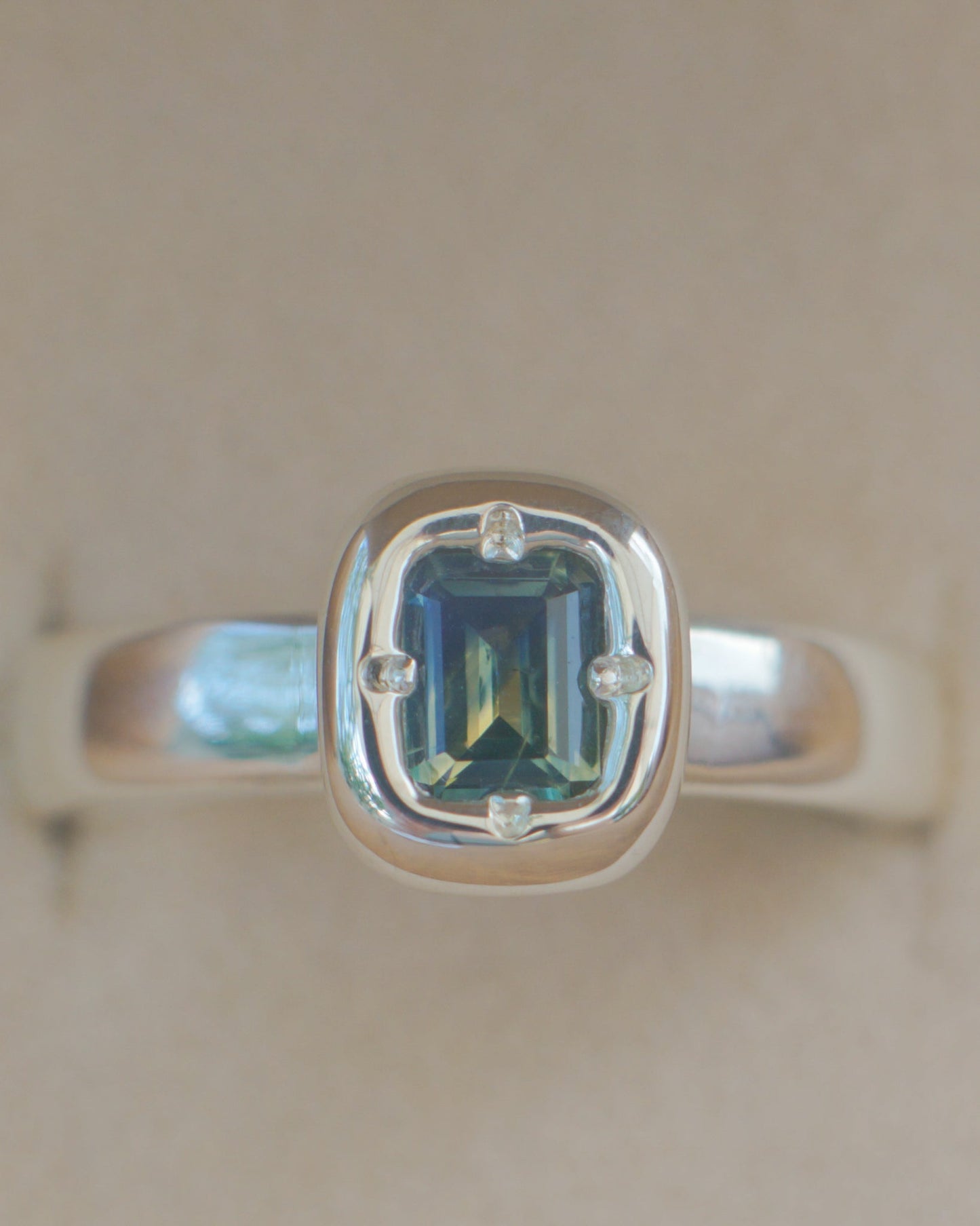 Cushion cut Australian parti sapphire ring - silver